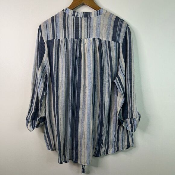 Cocomo Striped Button Front Roll Tab Sleeve Tunic Top 2X Blue White Tie Hem - Picture 7 of 10